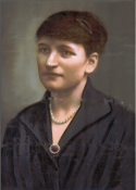 Elizabeth Davies. Coloured photograph of Elizabeth Davies